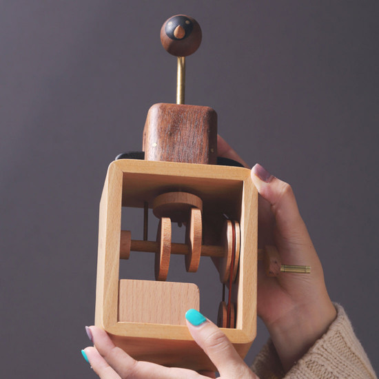 automata lover creative gift wooden music box cute dynamic birds hand-cranked music box - beige