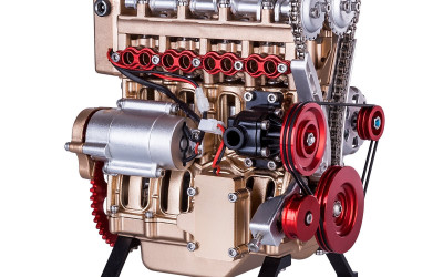 About The Origin Of the TECHING 4-Cylinder DOHC Model Engine